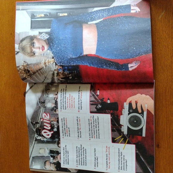 Colouring Heaven Coloring Books plus a Taylor Swift Coloring and Activity Book - Picture 10 of 10